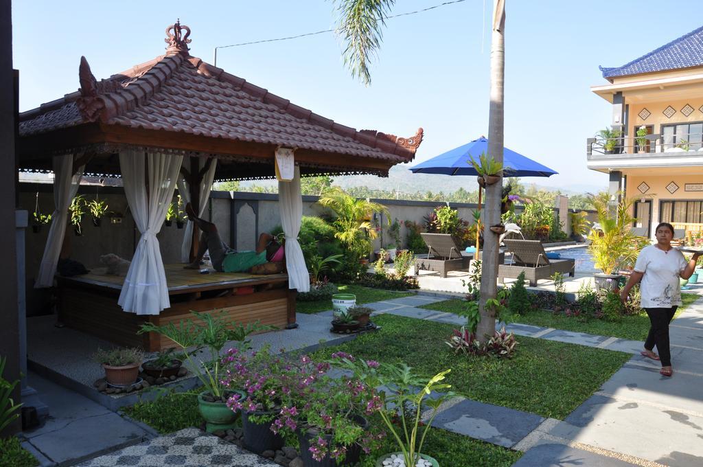 Summer Guesthouse Lovina Екстериор снимка